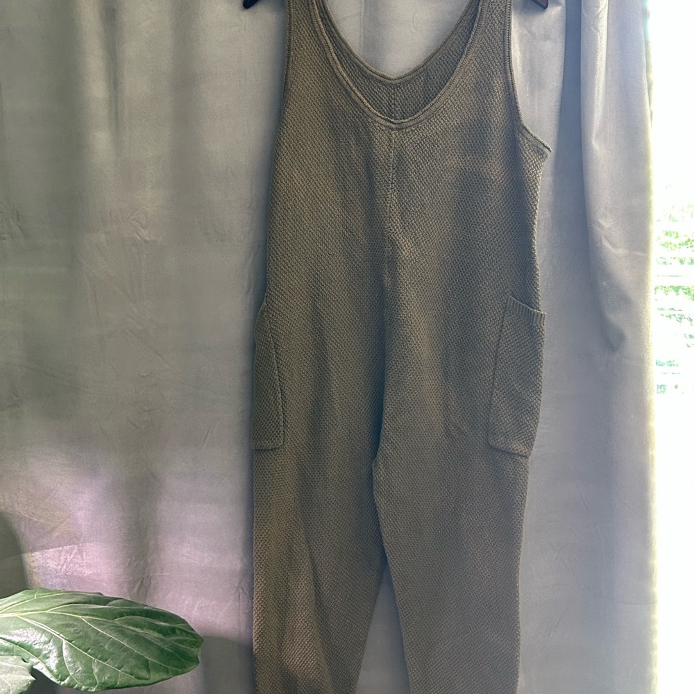 Amazon Olive Textured Women's Jumpsuit